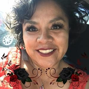 Meet your Posher, Flo